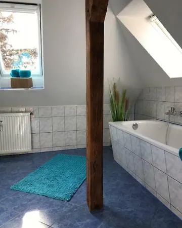 Liebevoll Eingerichtete Im Dg * Zwenkau